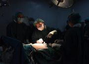 Alami Hernia yang Menggangu Aktivitas Sehari Hari, Ini Solusinya