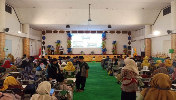 Pemkot Jakbar Apreasiasi Gelaran Festifal Anak Sholeh Ponpes Alkamal