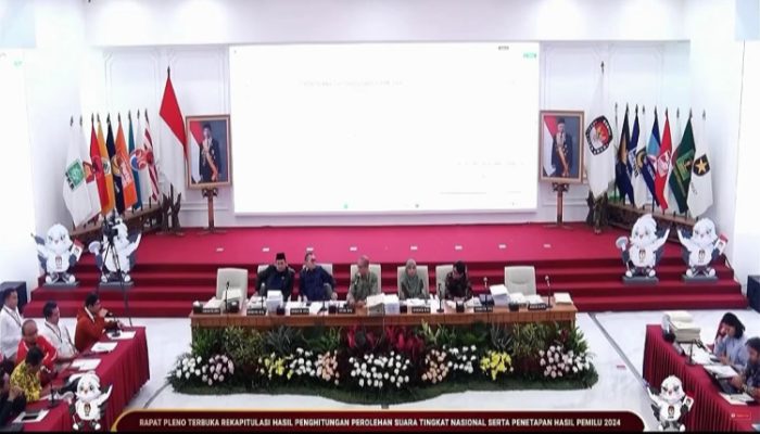 Ketua KPU Desak Saksi PKB Sebutkan Bukti, Namun Saksi Plonga Plongo