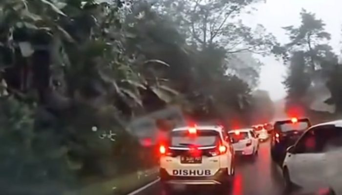 Viral Berulah Buang Sampah Serampangan, Pejabat Dishub Jakarta Dipecat