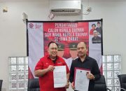 Mochtar Muhamad Serahkan Langsung Formulir Bacawalkot ke DPD PDIP Jabar