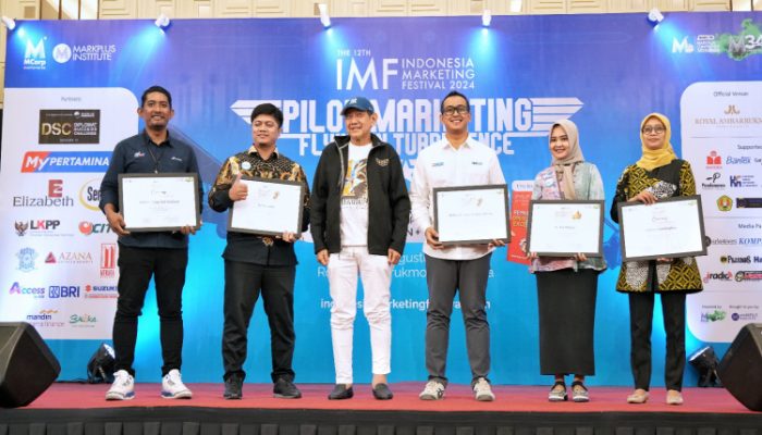 Perwira PT Pertamina Patra Niaga Regional Jawa Bagian Tengah, Raih Penghargaan Sales Service Promotion Diajang Indonesia Marketing Festival 2024 Joglosemar