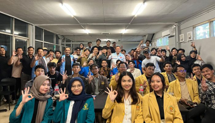 Ratusan Mahasiswa Bekasi Acungi Jempol Mendengar Paparan Langsung Visi Misi Cawalkot Nomor 3