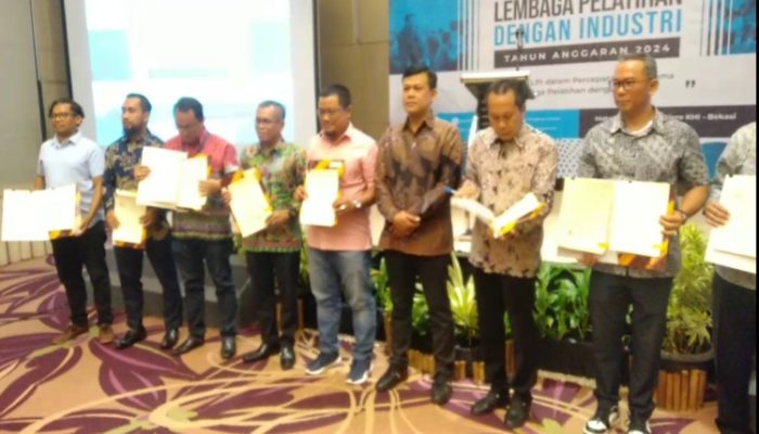 Penuhi Kebutuhan SDM, Kementerian Tenaga Kerja MOU Bersama Industri