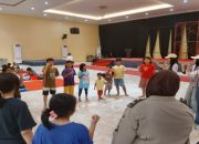 Bantuan Bagi Korban dan Trauma Healing Bagi anak-anak di Pengungsian Banjir