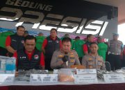 Polres Metro Bekasi Kota Ungkap Peredaran Ganja dan Obat Terlarang, 6 Tersangka Diamankan
