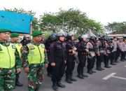 Patroli Skala Besar, Polres Metro Bekasi Kota Gelar Operasi di Bawah Guyuran Hujan