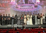 Nova Eliza Tampil Maksimal Jadi Peramal Tarot