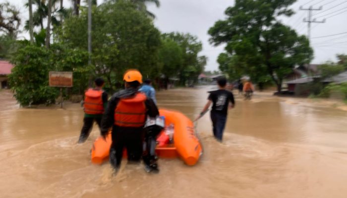Banjir Rendam Kota Solok, 3.362 Warga dan 224 Rumah Terdampak