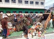 TPS Liar Ditutup Tanpa Solusi, Kantor Kelurahan Kebalen Jadi Tempat Sampah Warga