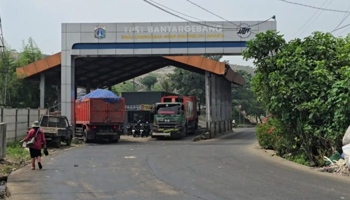 Gertak Desak Kejati DKI Jakarta Periksa Kadis LH DKI Atas Dugaan Penyunatan Kompensasi Uang Bau TPST Bantargebang