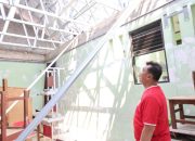 Tinjau Perbaikan Ruang Kelas SDN 05 Bojong Menteng, Wawali Harris BobihoeTak Ingin Dikerjakan Asal Asalan