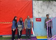 26 Objek Pajak di Kecamatan Kembangan Dipasang Stiker Penunggak